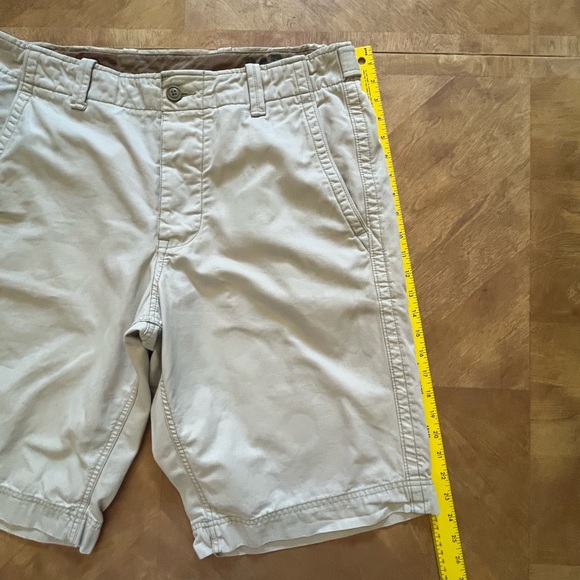 GAP Tan Heavyweight Flat Front Shorts – Size 36 (Adjustable Waist) - Picture 9 of 13
